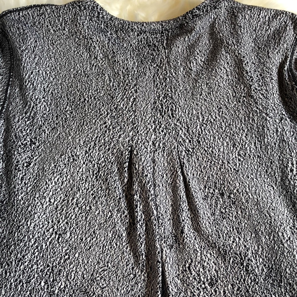 Lululemon Pullover - image 2